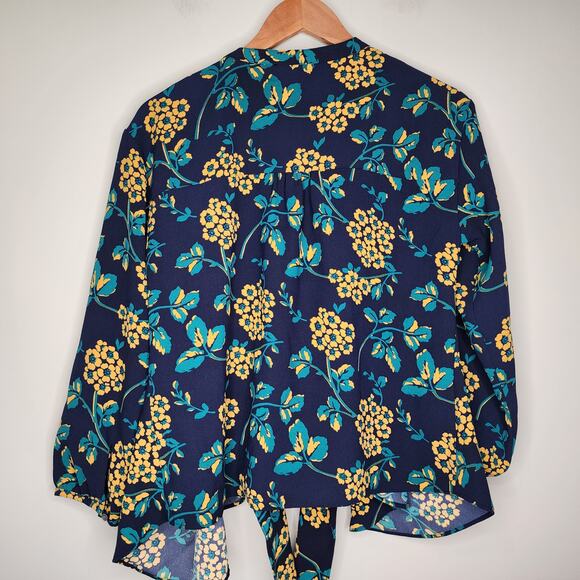 J. Crew Drapey Crepe Floral Wrap Blouse Women's S Navy Yellow V-Neck Top - Picture 8 of 8
